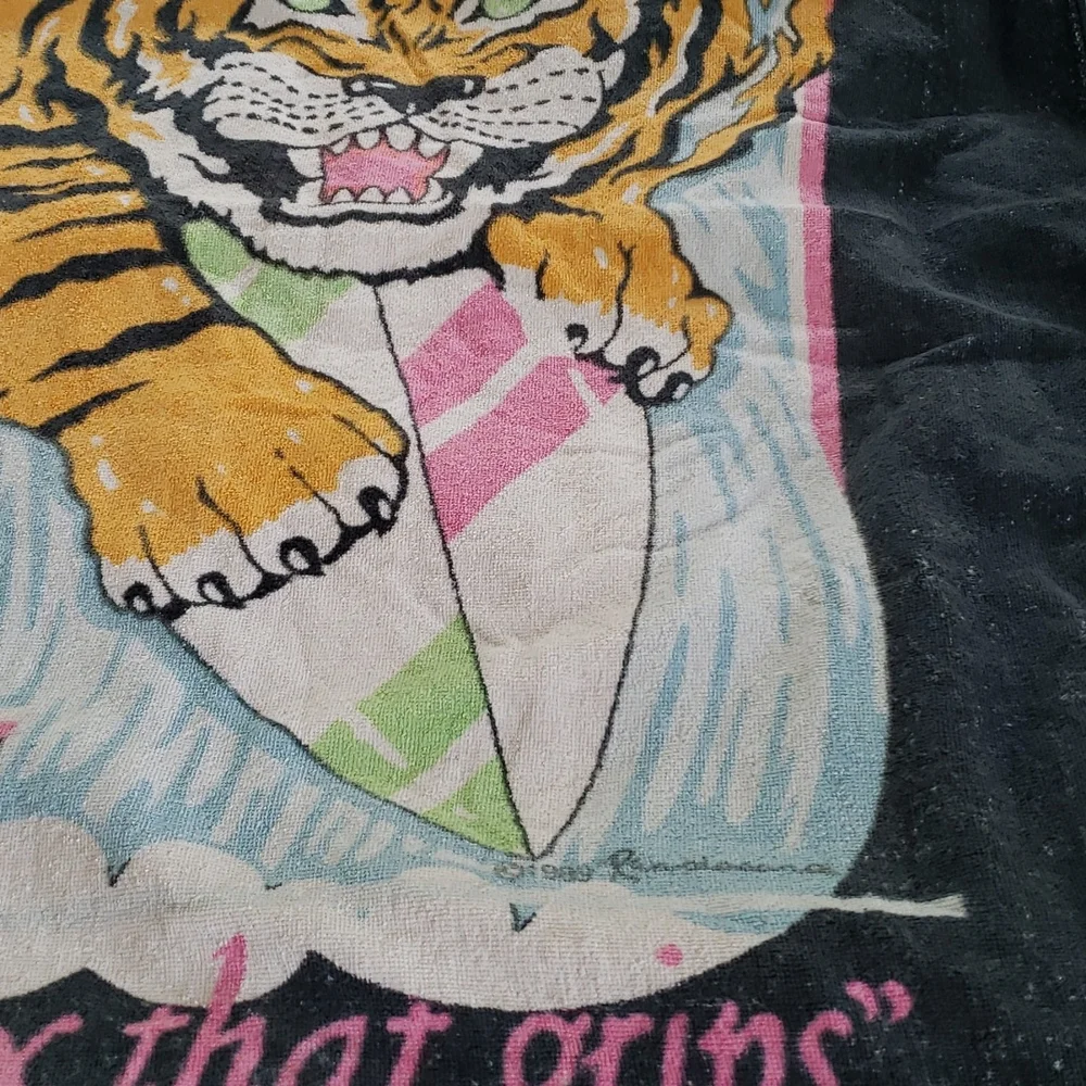 Vintage 1988 Tiger Paw Surfboard Wax Beach Towel